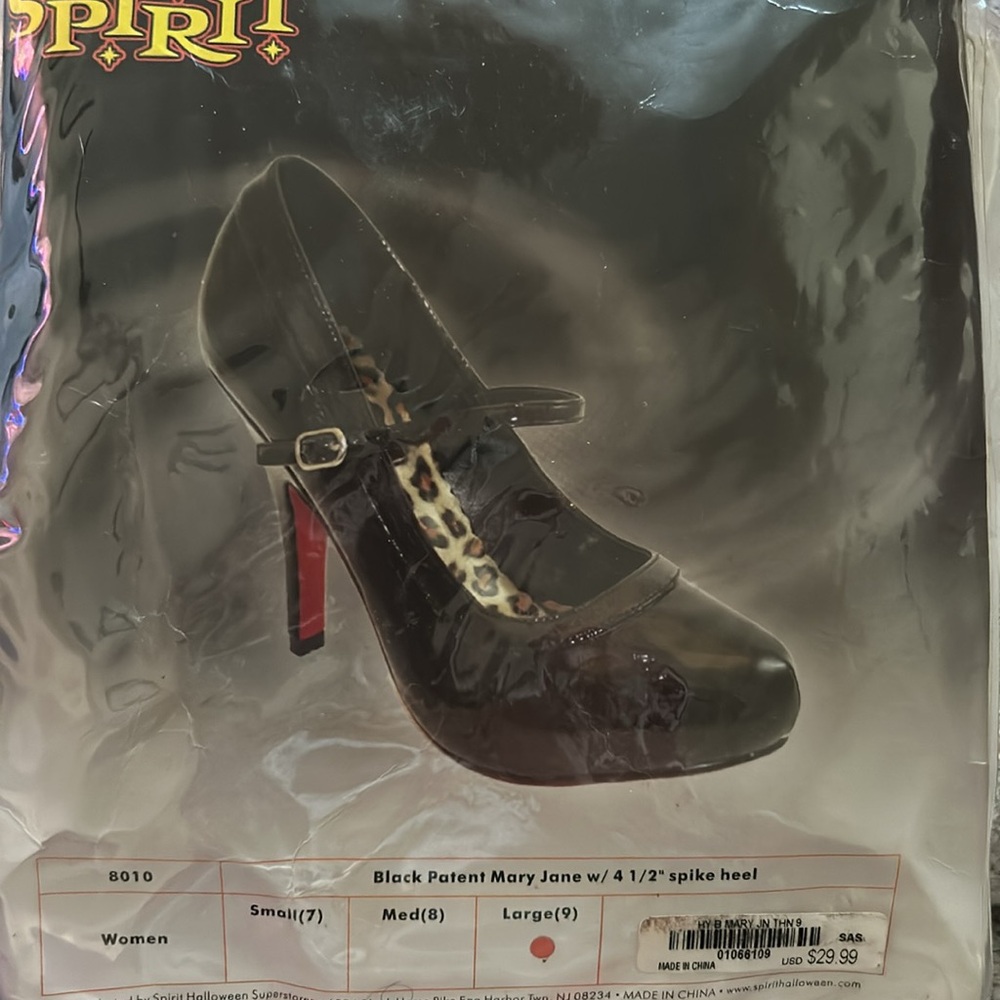 Black Patent Mary Jane Halloween Shoes 4 1/2” Spike Heel-Size 9 Good Condition👠 - Picture 1 of 5